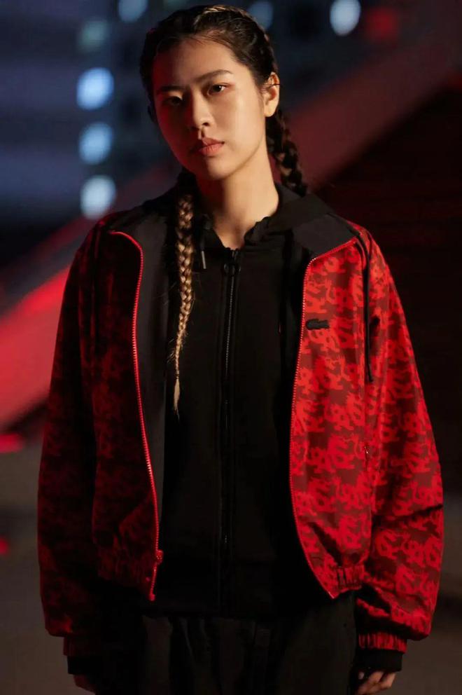 魔镜魔镜告诉我谁是四海八荒最美的女龙?(图29) 魔镜魔镜告诉我谁是四海八荒最美的女龙?(图29)