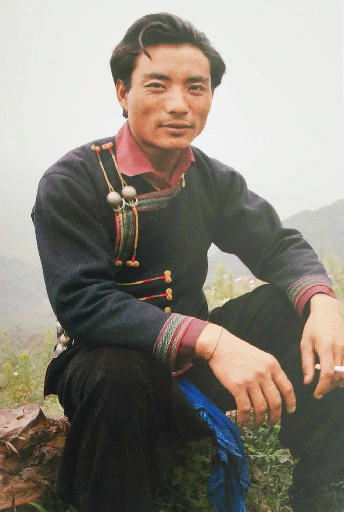 小凉山彝族服饰特点、图案(图片)的文化内涵及现实意义(图7) 小凉山彝族服饰特点、图案(图片)的文化内涵及现实意义(图7)