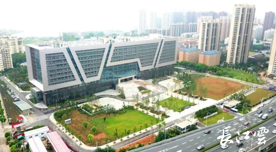 湖北11个项目获中国建筑业奥斯卡(图3) 湖北11个项目获中国建筑业奥斯卡(图3)
