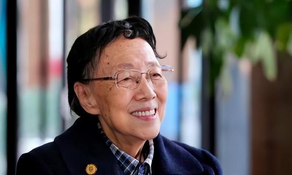 被红军活捉的张辉瓒后人:女儿赴美长孙开了长沙第一家整形诊所(图5) 被红军活捉的张辉瓒后人:女儿赴美长孙开了长沙第一家整形诊所(图5)