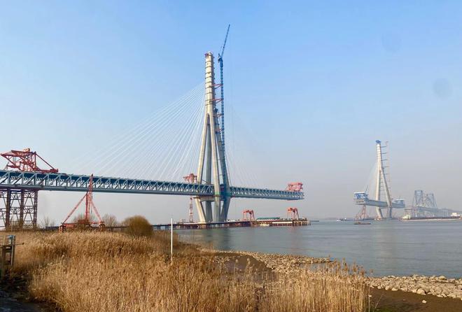 用光影描绘建设之美主流媒体聚焦江苏重大交通工程(图3) 用光影描绘建设之美主流媒体聚焦江苏重大交通工程(图3)