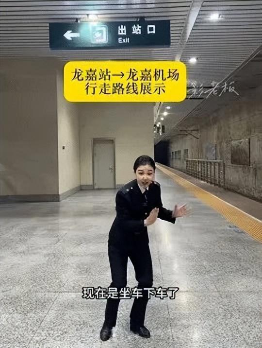 首次!被邀上春晚!脑瘫女孩豆豆、影老板、田鼠大婶他们才是闪闪发亮的明星(图12) 首次!被邀上春晚!脑瘫女孩豆豆、影老板、田鼠大婶他们才是闪闪发亮的明星(图12)