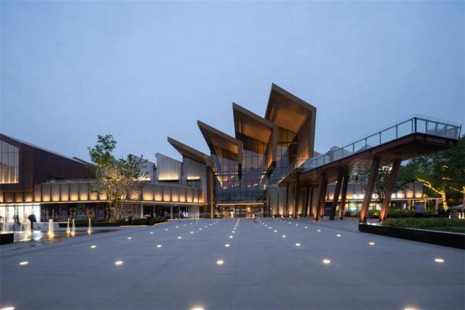 复地·大华1935旧厂房改造设计--八十载工业建筑变身城市潮玩领地(图13) 复地·大华1935旧厂房改造设计--八十载工业建筑变身城市潮玩领地(图13)