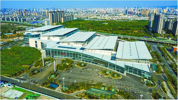 “齐鲁建造”精彩蝶变——山东建筑业高质量发展迈出坚实步伐(图2) “齐鲁建造”精彩蝶变——山东建筑业高质量发展迈出坚实步伐(图2)
