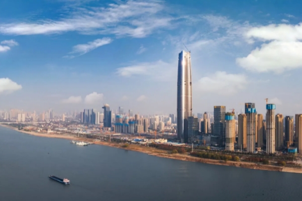 2024中国十大高楼：第一高度达632米中国尊上榜(图9)