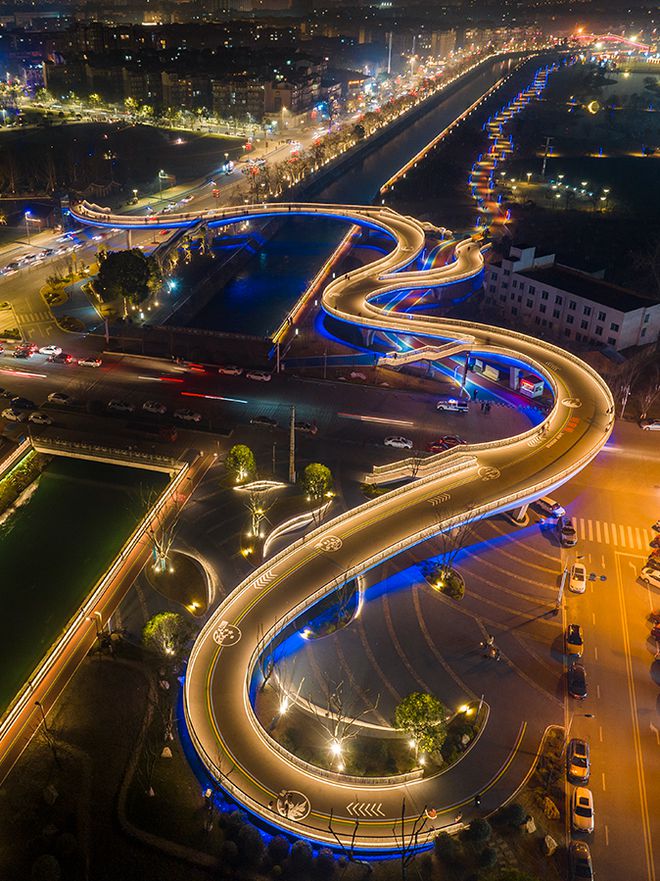 蹲点调研彭派之城：推窗见绿出门即景(图9)