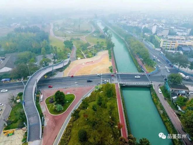 蹲点调研彭派之城：推窗见绿出门即景(图8)