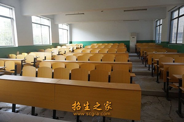 湖北省工业建筑学校