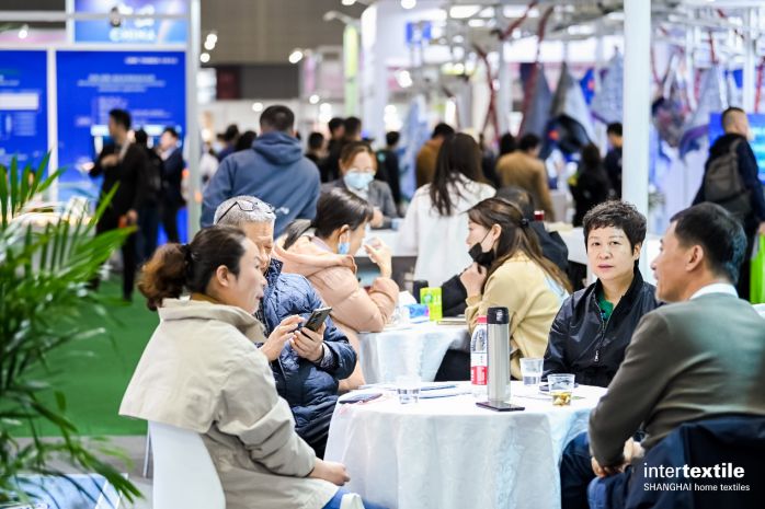 达而互通 聚而成行 2023 intertextile春夏家纺展启幕(图4)