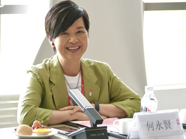 调研组参观中建海龙科技解码模块化集成建筑（MiC建筑）(图2)