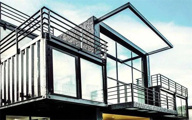 集装箱建筑案例｜来自不同国家不同地区的集装箱办公楼造型鉴赏(图14)