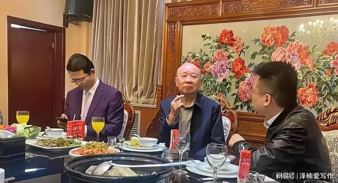 牟其中商业奇迹:罐头换飞机错位人生铸就亿万财富!(图17) 牟其中商业奇迹:罐头换飞机错位人生铸就亿万财富!(图17)