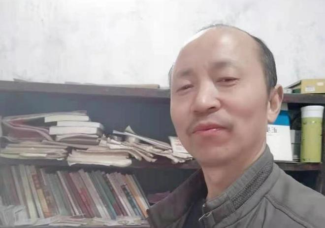 河南文学杂志社2025年第一批签约作家名单(附个人简介)(图8) 河南文学杂志社2025年第一批签约作家名单(附个人简介)(图8)