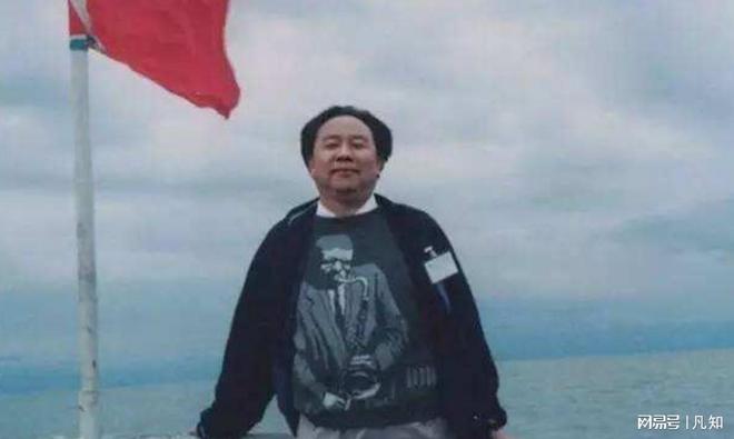 好心酸前首富牟其中元宵节仍不忘创业收费288元走路成老头(图4) 好心酸前首富牟其中元宵节仍不忘创业收费288元走路成老头(图4)