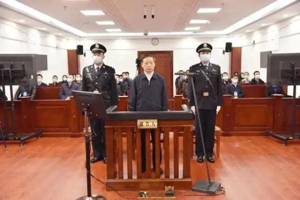 前任官宣被查1天后桂林新书记到岗(图2)