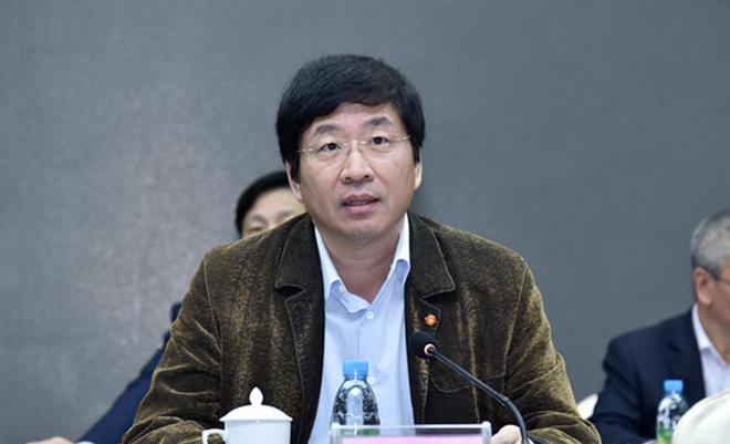 前任官宣被查1天后桂林新书记到岗