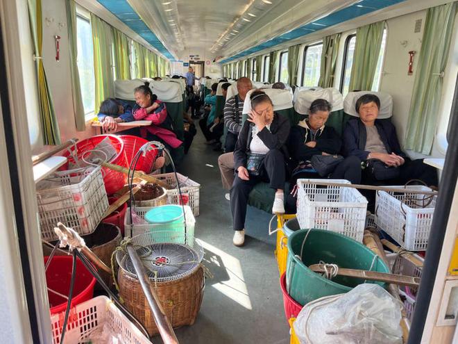 5年前我国铁路负债高达576万亿再看如今数据真的令人意外！(图19)